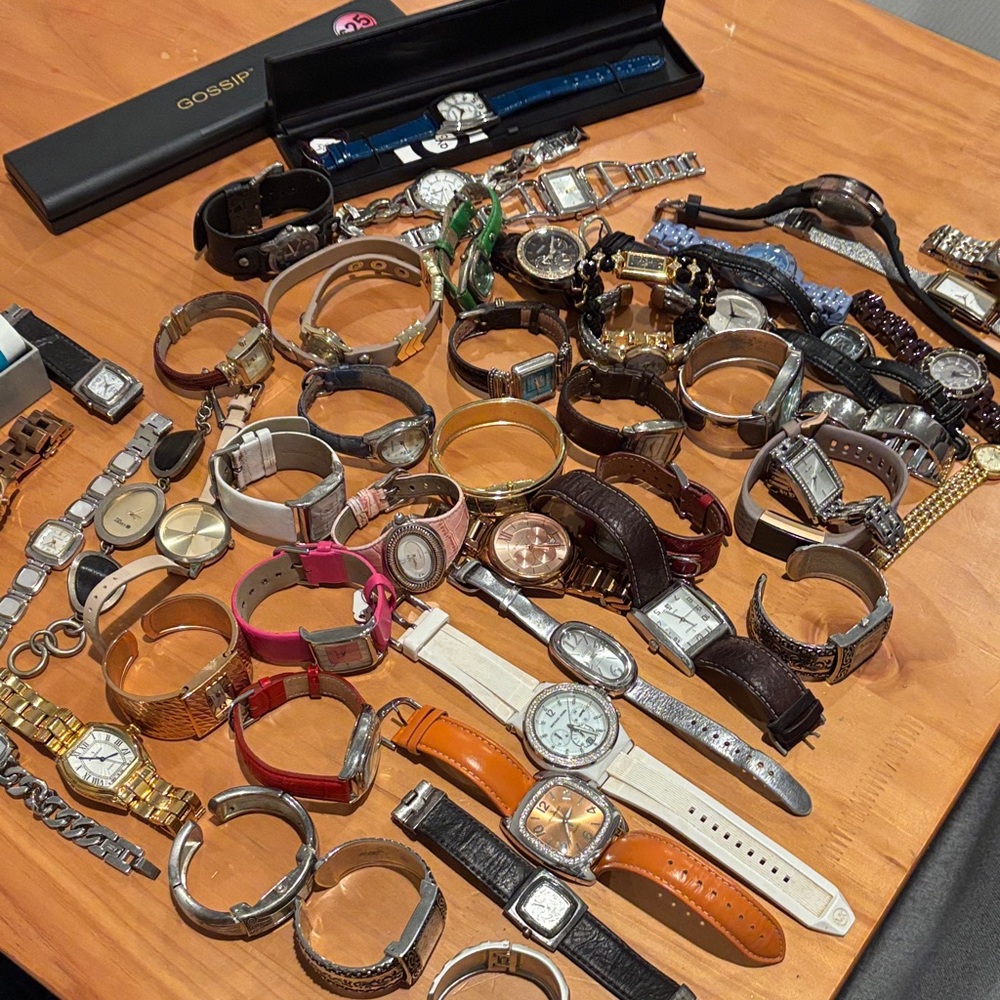 50 watches of various brands